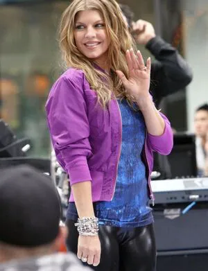 Fergie OnlyFans Leaked Free Thumbnail Picture - #2Y7OVdEdwI