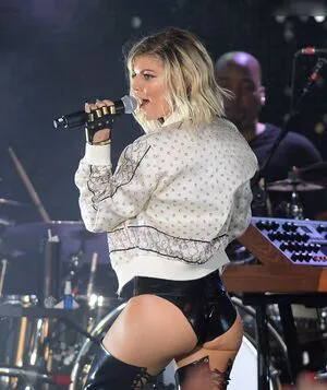 Fergie OnlyFans Leaked Free Thumbnail Picture - #RBc03Q4fme