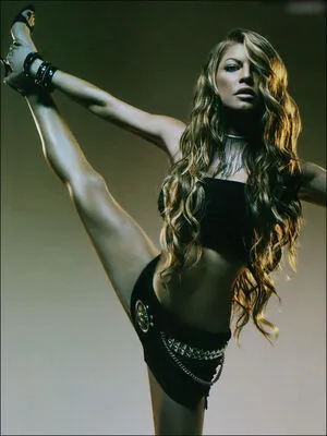 Fergie OnlyFans Leaked Free Thumbnail Picture - #YVMBDNILOG