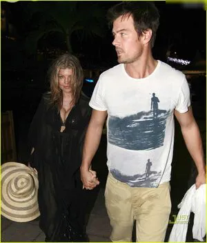 Fergie OnlyFans Leaked Free Thumbnail Picture - #pxlyHfFY1I