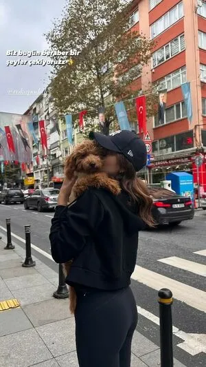 Feride Ozdinc OnlyFans Leaked Free Thumbnail Picture - #CKOY2BjcGh