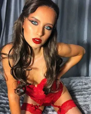 Fern Alexandra OnlyFans Leaked Free Thumbnail Picture - #FRNP3YCzUw