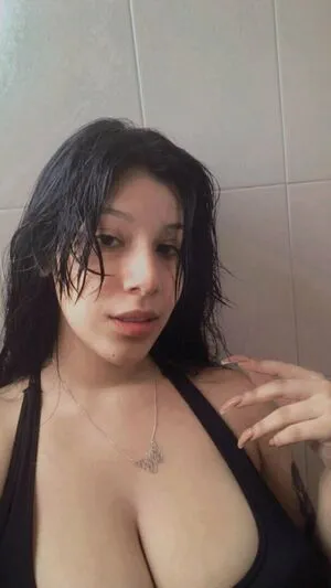 Fernanda V OnlyFans Leaked Free Thumbnail Picture - #3hnlRI0iR2