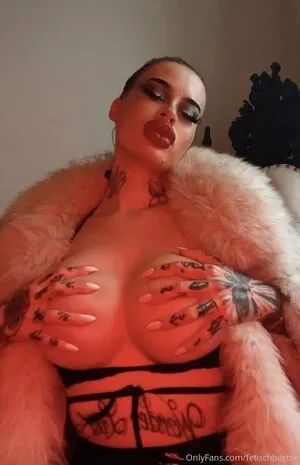 Fetischbarbie OnlyFans Leaked Free Thumbnail Picture - #q1BVjjsyky