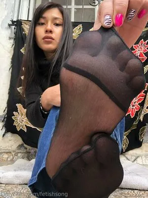 Fetishsong OnlyFans Leaked Free Thumbnail Picture - #Q8zozzUnU7