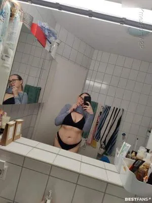 Feuerrose OnlyFans Leaked Free Thumbnail Picture - #2PBBHEhscv
