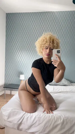 Feyee OnlyFans Leaked Free Thumbnail Picture - #KH4zhL8ziL