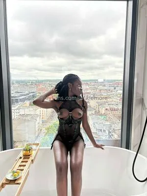 Feyisayo Otubusen OnlyFans Leaked Free Thumbnail Picture - #MkiIq6h1V9
