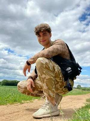 Fidtik OnlyFans Leaked Free Thumbnail Picture - #4rwZfBcuvr