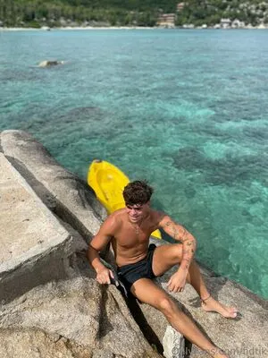 Fidtik OnlyFans Leaked Free Thumbnail Picture - #AS1P8HV1dZ