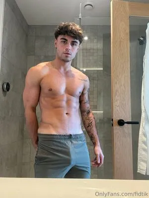 Fidtik OnlyFans Leaked Free Thumbnail Picture - #MGdibVyhfo