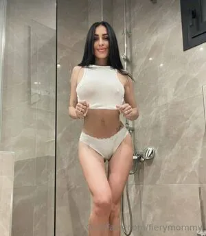 Fierymommy OnlyFans Leaked Free Thumbnail Picture - #wV9CfyDkLN
