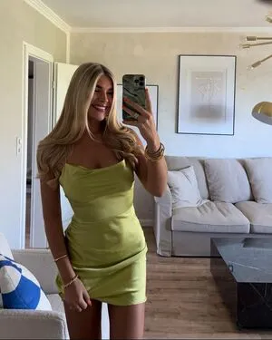 Fiichen OnlyFans Leaked Free Thumbnail Picture - #l9lCRzngOV