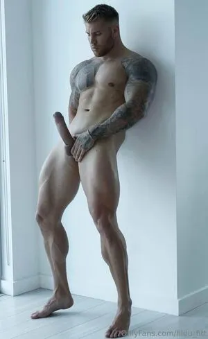 Filou Fitt OnlyFans Leaked Free Thumbnail Picture - #fgtavOLXa0