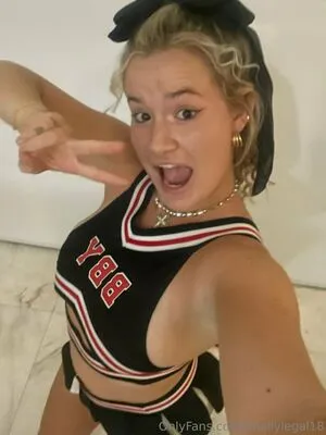 Finallylegal18 OnlyFans Leaked Free Thumbnail Picture - #EvfnLaPo2H