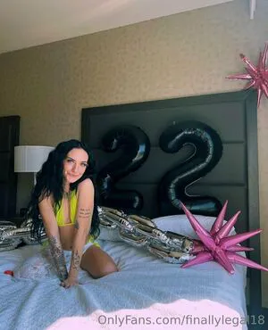 Finallylegal18 OnlyFans Leaked Free Thumbnail Picture - #FzkbeKz7eQ