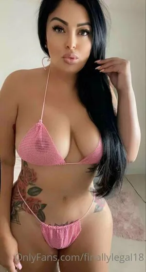 Finallylegal18 OnlyFans Leaked Free Thumbnail Picture - #M00IVAXsvx