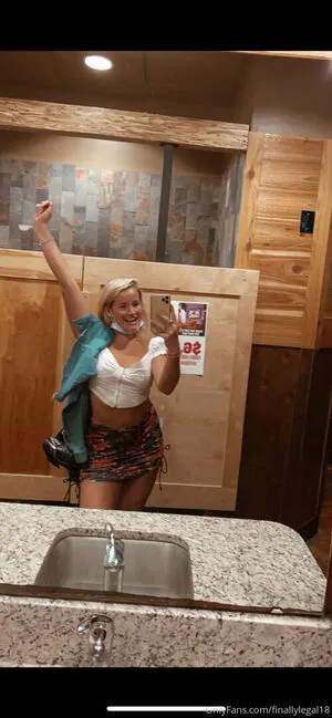 Finallylegal18 OnlyFans Leaked Free Thumbnail Picture - #oLDgWxLAfc