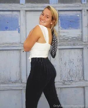 Finallylegal18 OnlyFans Leaked Free Thumbnail Picture - #zQrze2jFfj