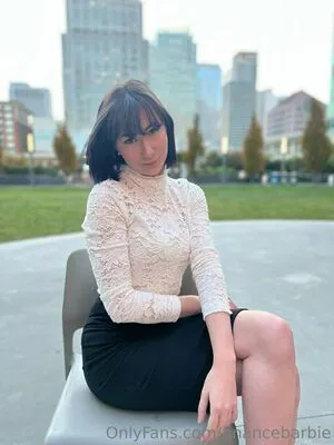 Financebarbie OnlyFans Leaked Free Thumbnail Picture - #CODp3Et4IQ