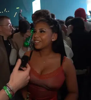 Findet Kennt Die Jemand OnlyFans Leaked Free Thumbnail Picture - #kk2ABSMwOg