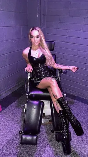 Findomgoddessscarlett OnlyFans Leaked Free Thumbnail Picture - #wiZ0Og25KY