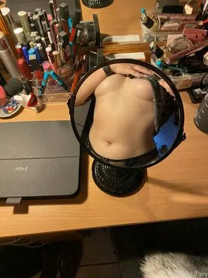 Findomroxy1 OnlyFans Leaked Free Thumbnail Picture - #K1olltiDHc