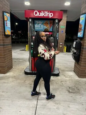 Fineshitseni OnlyFans Leaked Free Thumbnail Picture - #pS1XjMAEnP