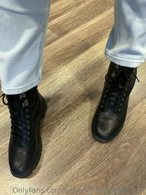 Fingers Toes Soles Free OnlyFans Leaked Free Thumbnail Picture - #BcFTy3Qpr0