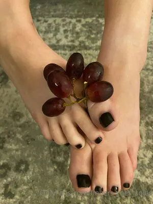 Fingers Toes Soles OnlyFans Leaked Free Thumbnail Picture - #LgdSoWysZk