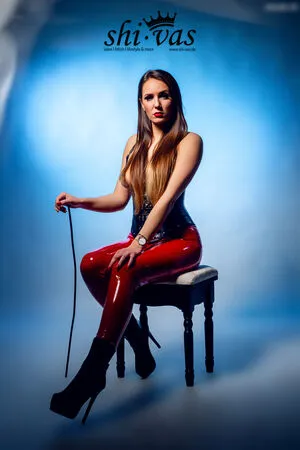 Finnja Von Buenhove OnlyFans Leaked Free Thumbnail Picture - #QkYA9f2X18