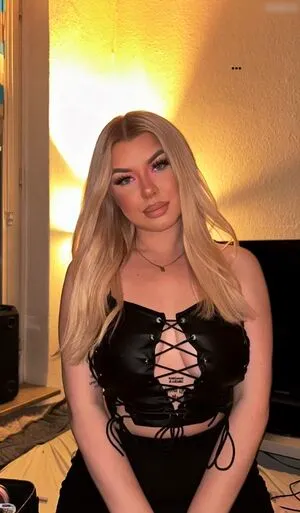 Finyaltw Lettiltw OnlyFans Leaked Free Thumbnail Picture - #mQJzQm4iUw