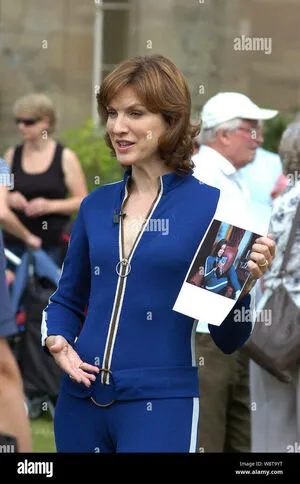 Fiona Bruce OnlyFans Leaked Free Thumbnail Picture - #5fxOTVrauz