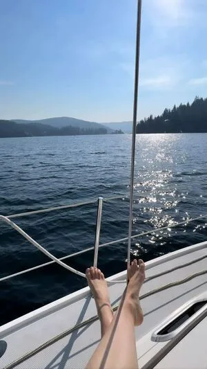 Fiona Gubelmann OnlyFans Leaked Free Thumbnail Picture - #1petRG3atP