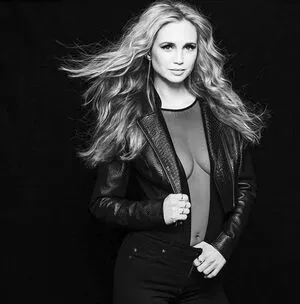 Fiona Gubelmann OnlyFans Leaked Free Thumbnail Picture - #yQ2axPaAK2