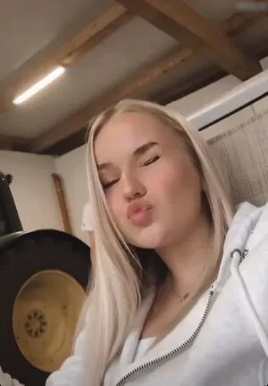 Fiona Kaiser OnlyFans Leaked Free Thumbnail Picture - #4Jewc2LPKc