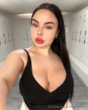 Fionachen OnlyFans Leaked Free Thumbnail Picture - #vIQH3t90si