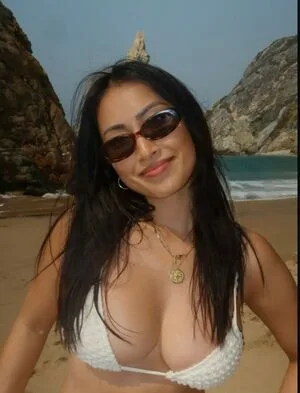 Fionaleona OnlyFans Leaked Free Thumbnail Picture - #fcFnBns7H3