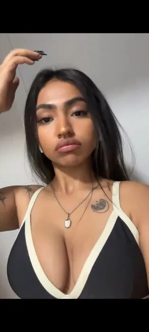 Fionee OnlyFans Leaked Free Thumbnail Picture - #4S7p6yMXWV