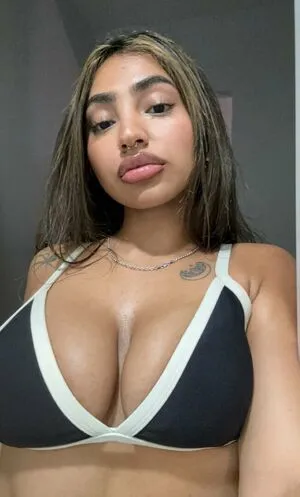 Fionee OnlyFans Leaked Free Thumbnail Picture - #5hLb3kwwxj