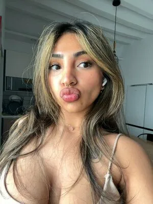Fionee OnlyFans Leaked Free Thumbnail Picture - #7LgL215h0W