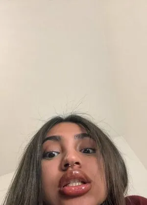Fionee OnlyFans Leaked Free Thumbnail Picture - #APrn1c39cL