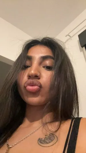 Fionee OnlyFans Leaked Free Thumbnail Picture - #NVD9R22O50