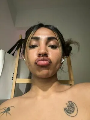 Fionee OnlyFans Leaked Free Thumbnail Picture - #s1uvLHrVeh