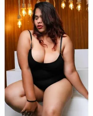 Fire Fly OnlyFans Leaked Free Thumbnail Picture - #R5l3g2DI1I