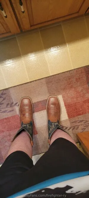 Firefighter Ry OnlyFans Leaked Free Thumbnail Picture - #TpyQln5PeX