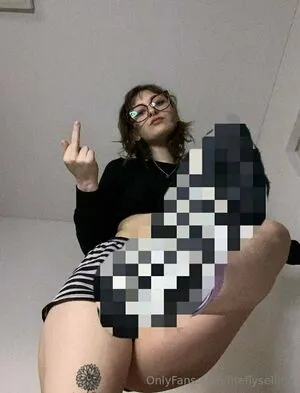 Fireflyselling OnlyFans Leaked Free Thumbnail Picture - #VacnffSwz3