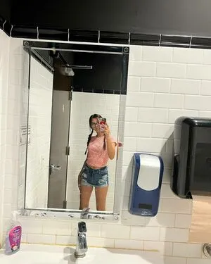 Fishtanklive OnlyFans Leaked Free Thumbnail Picture - #Mi0S1JX8e6