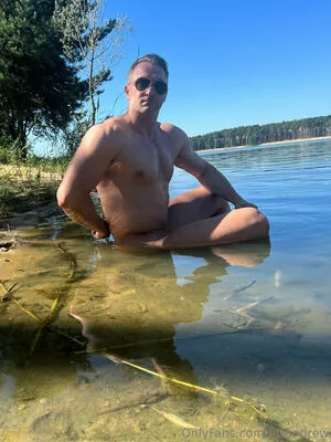 Fit Andrew OnlyFans Leaked Free Thumbnail Picture - #fVNZuCD9js