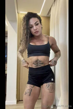 Fit Anna OnlyFans Leaked Free Thumbnail Picture - #btFWqAmY2g